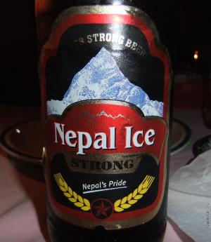 Непальское пиво Непал 2012 полеты на параплане в горах парапланерная школа